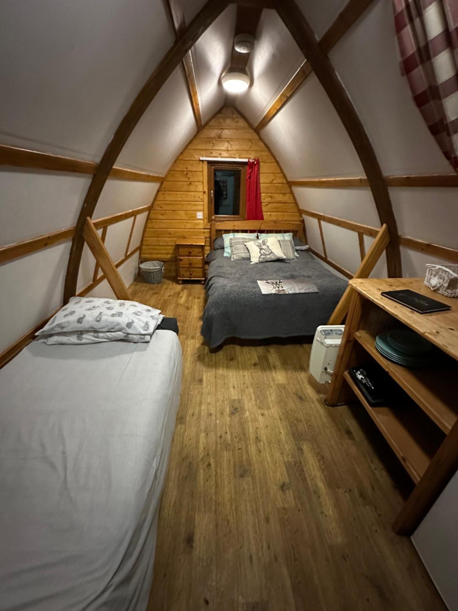Glamping Life Retreat Apartment Nantmel ภายนอก รูปภาพ