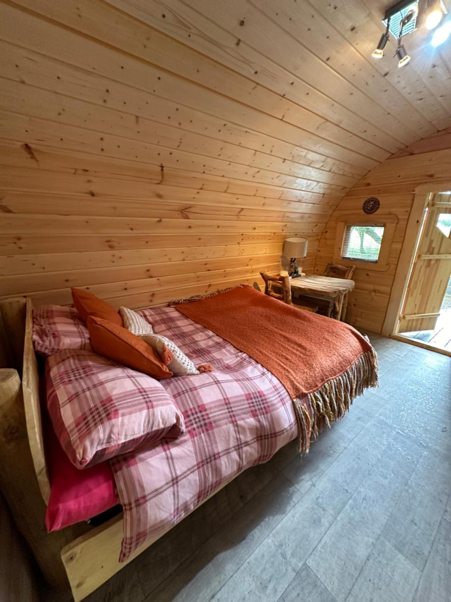 Glamping Life Retreat Apartment Nantmel ภายนอก รูปภาพ