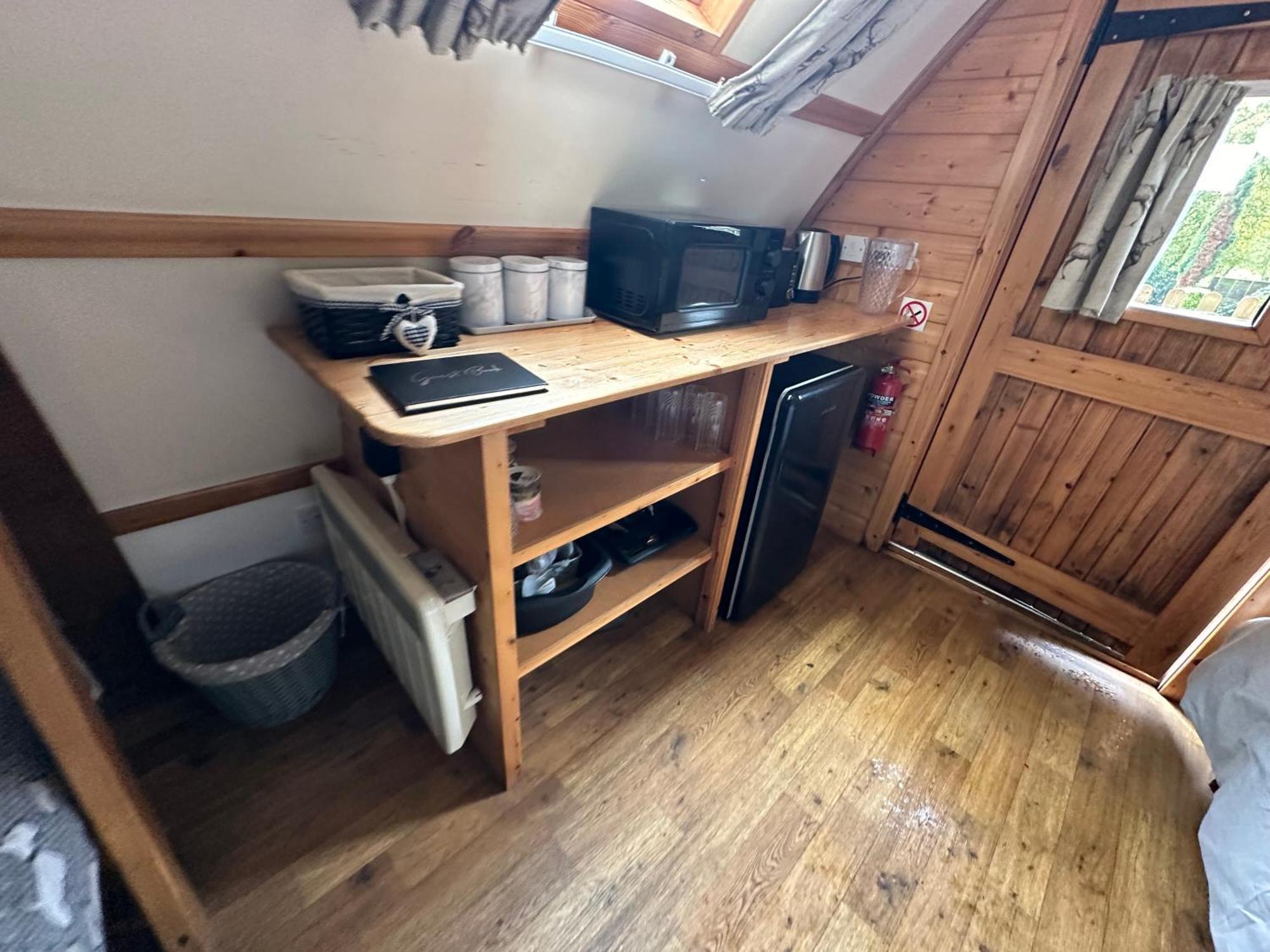 Glamping Life Retreat Apartment Nantmel ภายนอก รูปภาพ